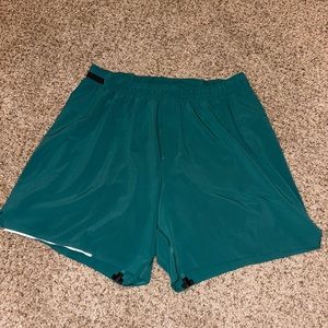Lululemon Surge Shorts 6” Lined L